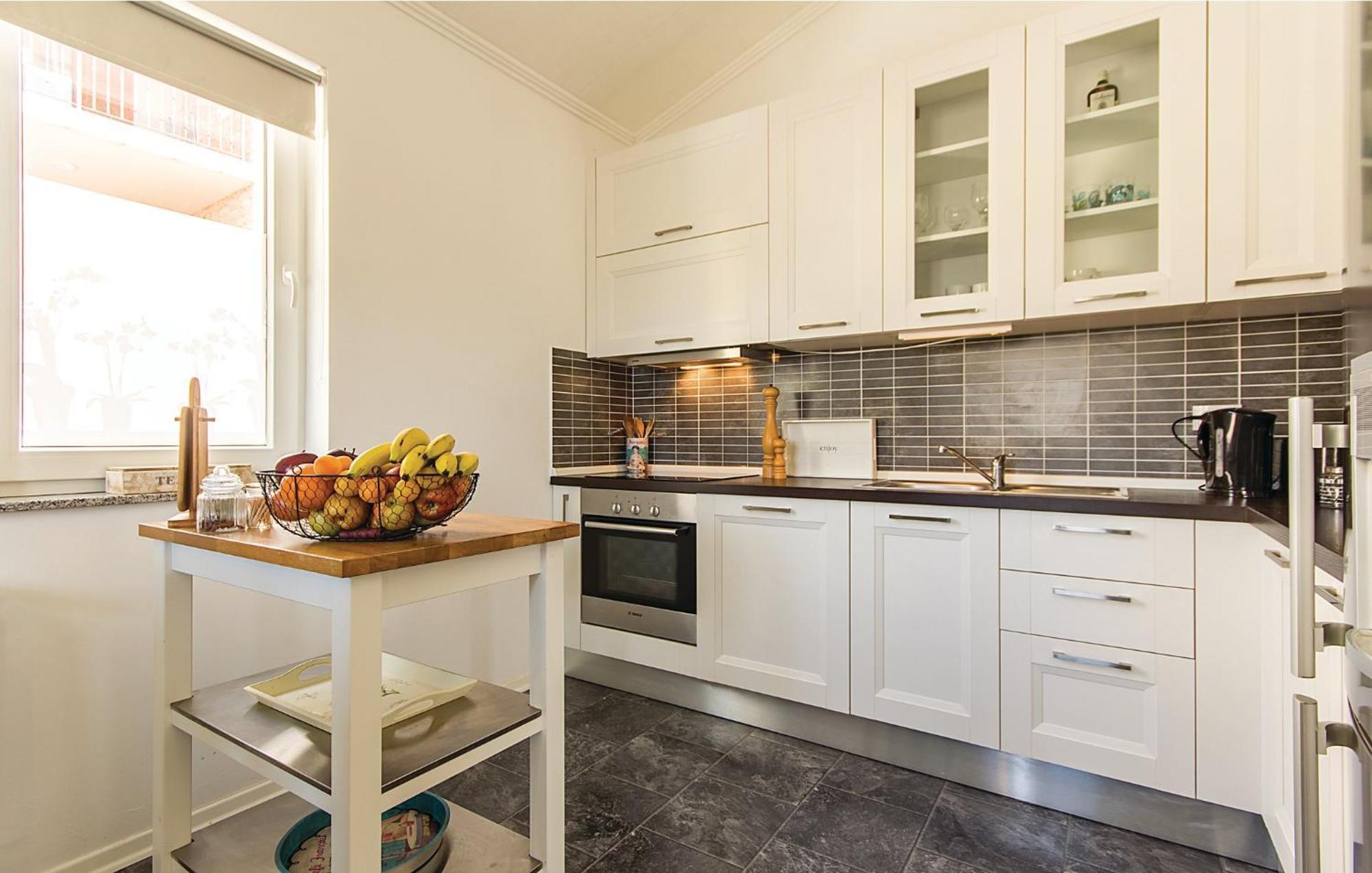 7 Bedroom Stunning Home In Ližnjan Екстериор снимка
